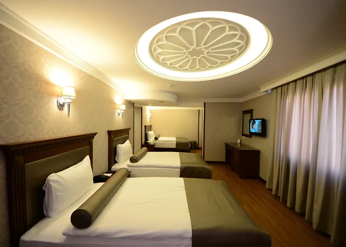 Grand Bazaar Szálloda 3*