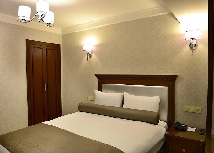 Grand Bazaar Szálloda 3*