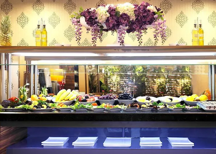 Grand Bazaar Szálloda 3*